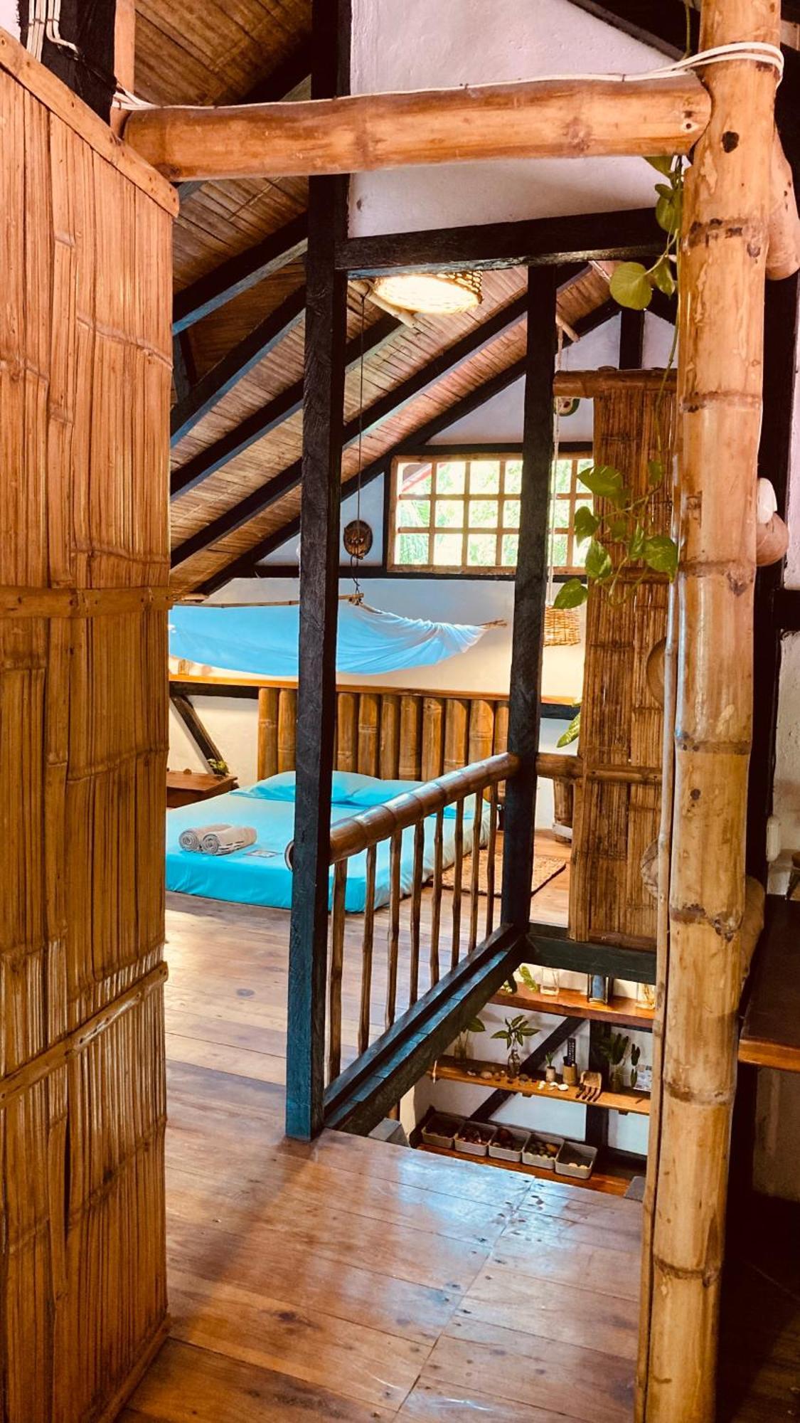 Hotel La Caleta à Mompiche Extérieur photo